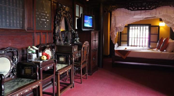 Vinh Hung 1 Heritage