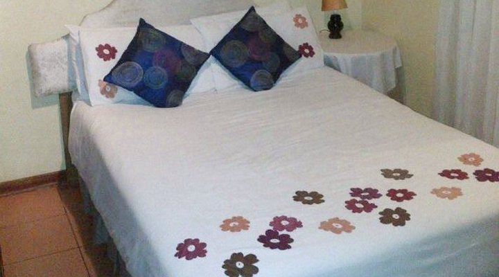 Thuthukani Guest House