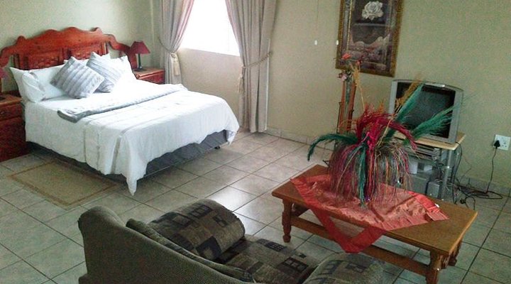 Thuthukani Guest House
