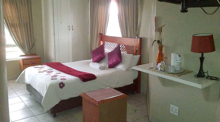 Thuthukani Guest House