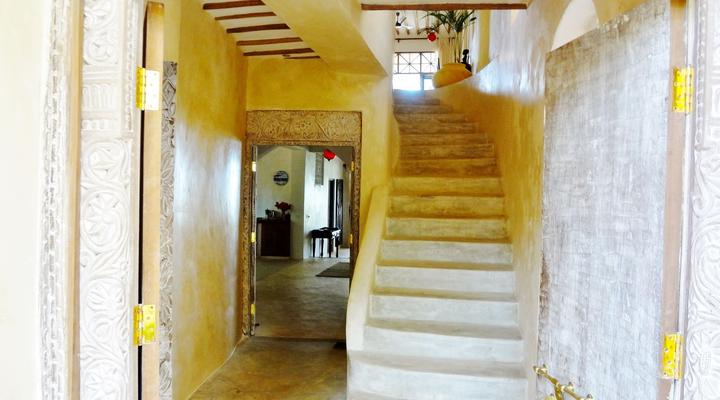 Tamani @ Galu Beach Sea Lodge