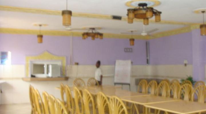 Gateway Paradise Hotel