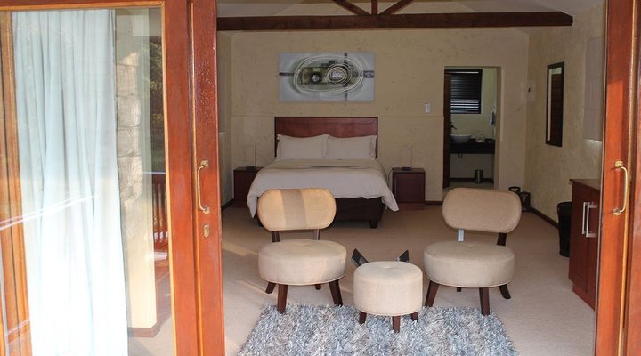 Silverstone Falls Lodge