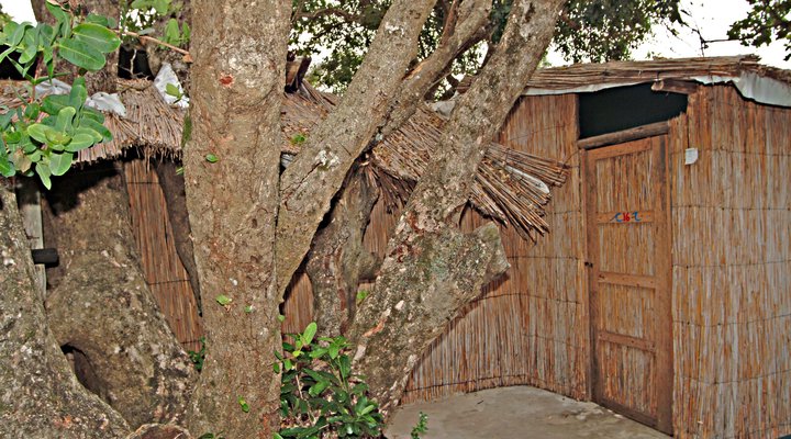 Ponta Beach Camp – Main Camp
