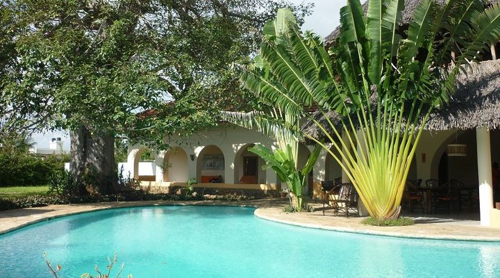 Maua Lodge