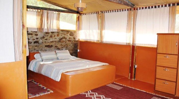 Mama Safi Guest Houses