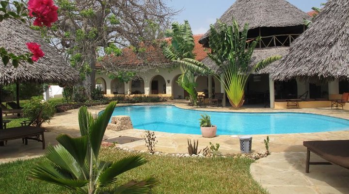 Maua Lodge