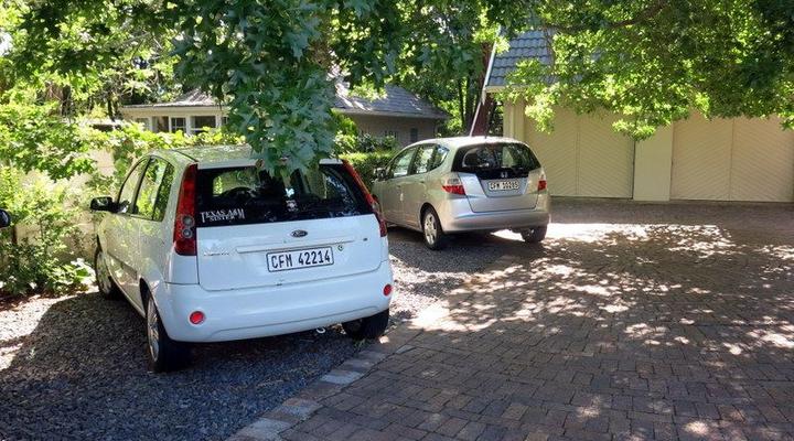 Featherbed Apartment