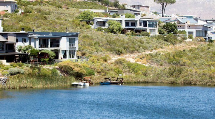 15 Gabbro Place - Self Catering Unit