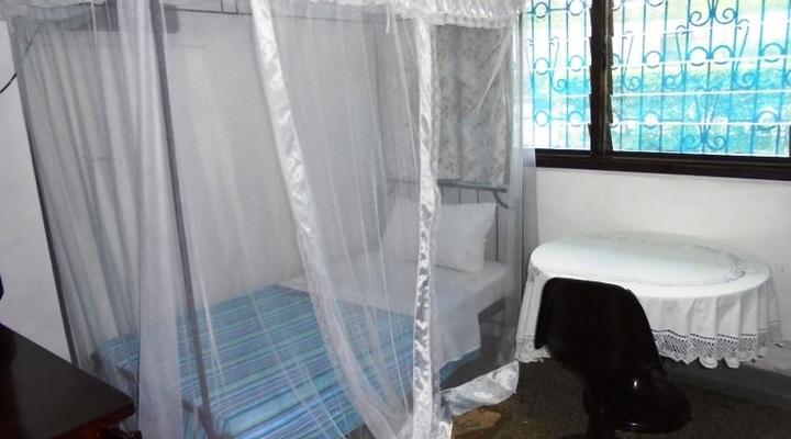 Sea-front Family Holiday Home