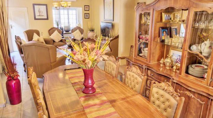 Zanele Executive Guest House