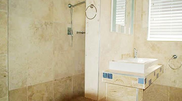 Kidds Beach Self-catering