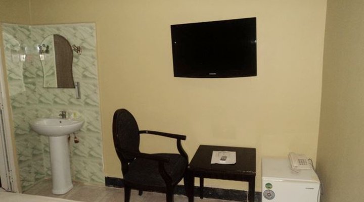 Naf Blue View Hotel