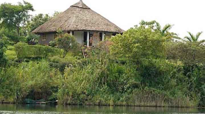Nyinabulitwa Country Resort & Safari Camp
