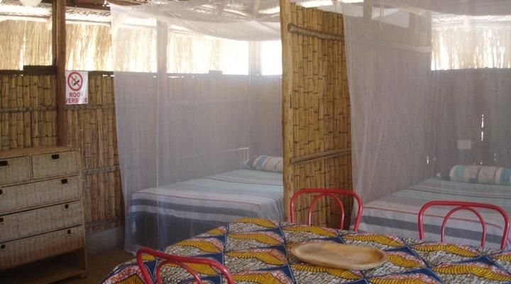 Nao Faz Mal - Cosy Corner