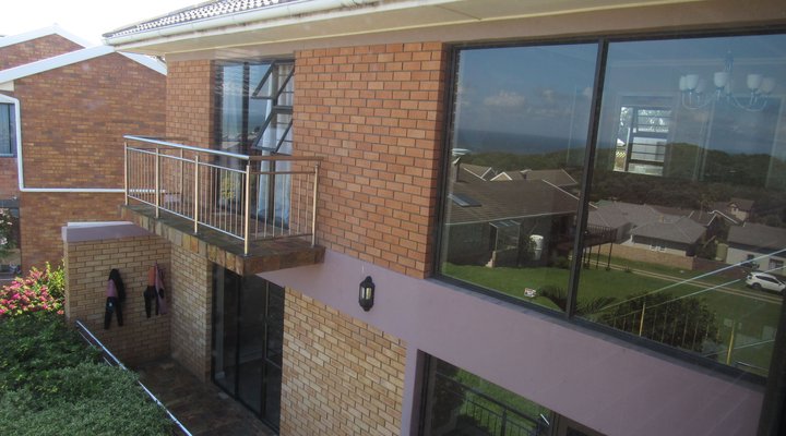 Modern Open-Plan Home 