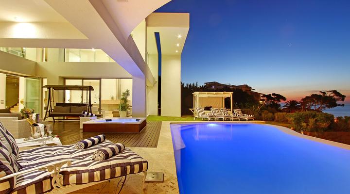 Hollywood Mansion Camps Bay