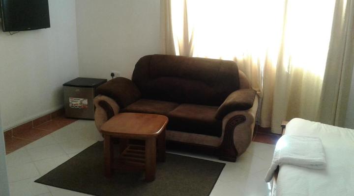 Acacia Gardens Homestay