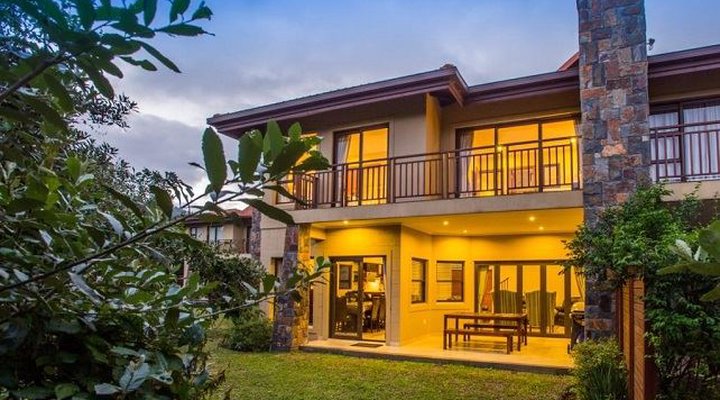 Zimbali Holiday Home - 3 Baluwatu