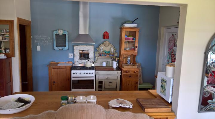 Sunny Family-Friendly Home