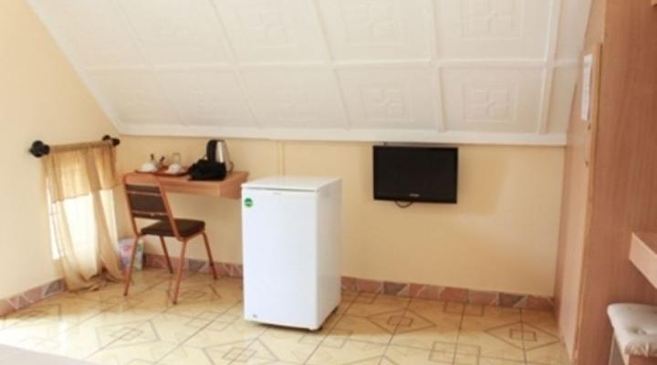 Sunset Junction Lodge