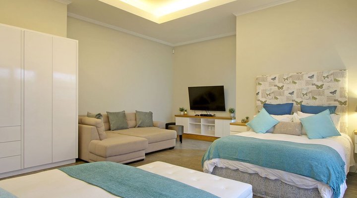 Canal Villa