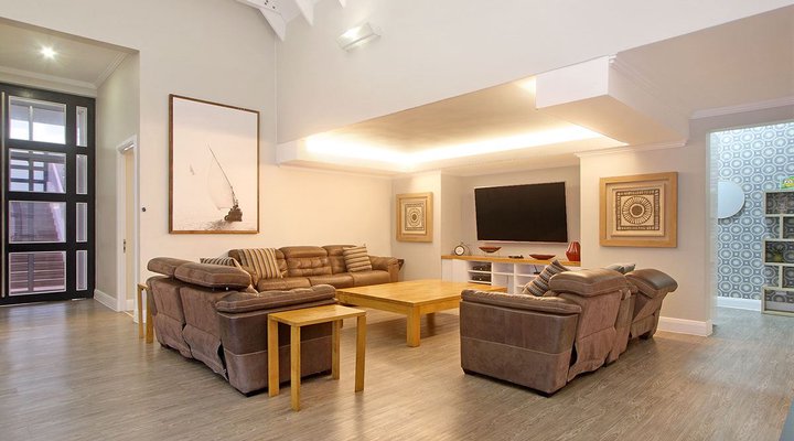 Canal Villa