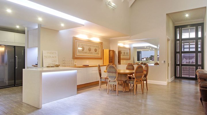 Canal Villa