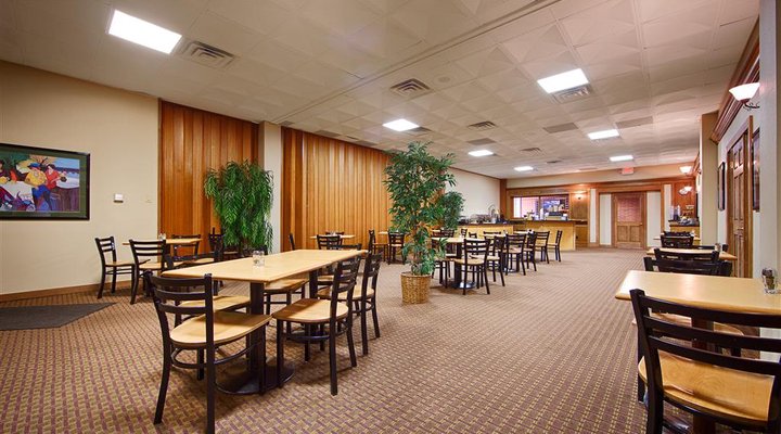 Best Western Starlite Village