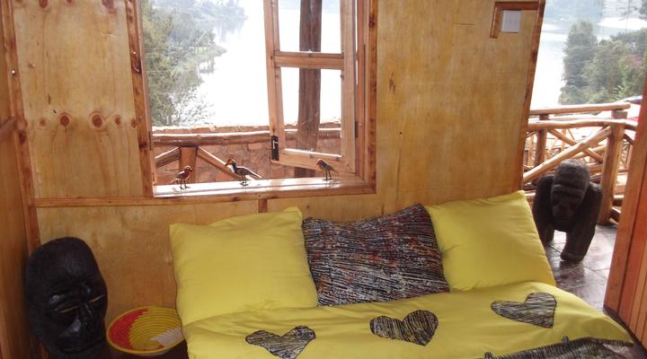 Bunyonyi View Gorilla Packers