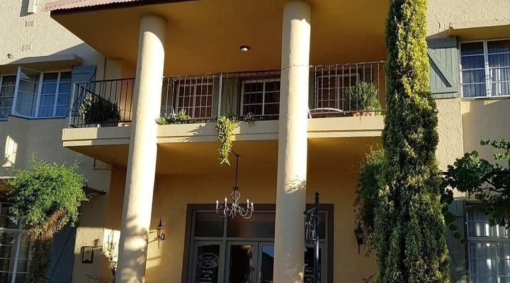 Transkaroo Country Lodge