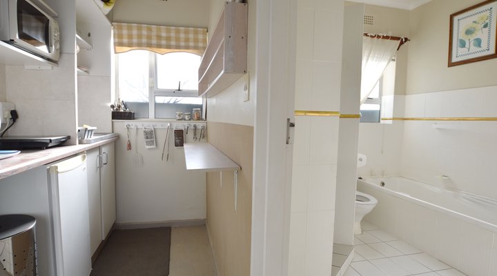 Breakwaters Self-Catering Guest House