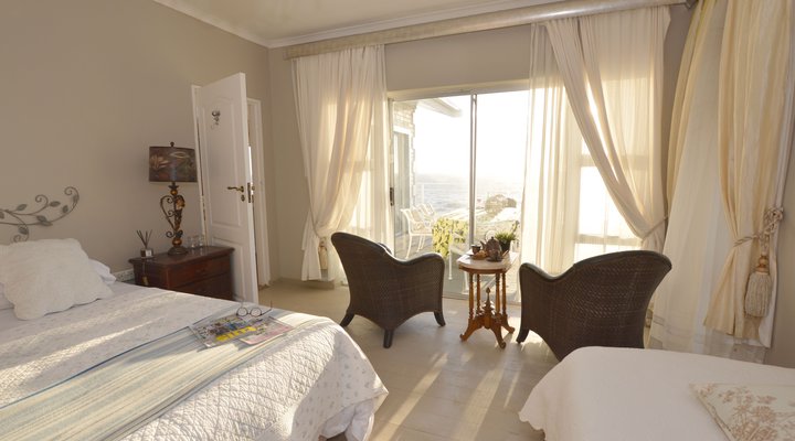 Breakwaters Self-Catering Guest House