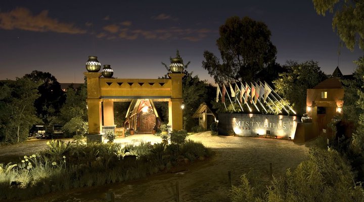 Misty Hills Country Hotel