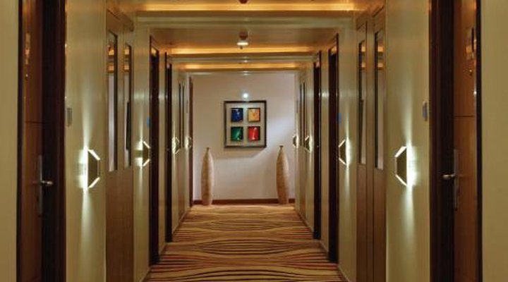 Fortune Park Vallabha Hotel