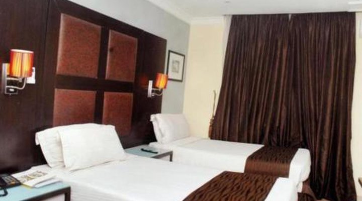 Villa Angelia Victoria Island And Chinese Restaurant