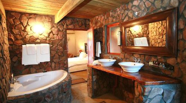 Aquila Private Game Reserve & Spa