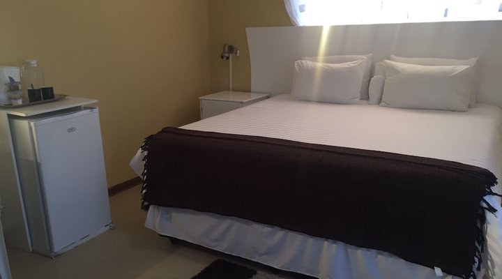 Rosey Inn Guest House