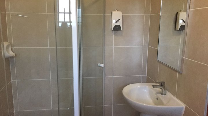 Rosey Inn Guest House