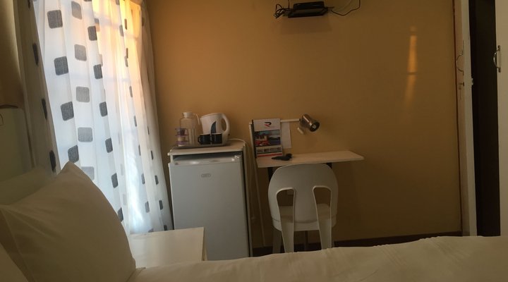 Rosey Inn Guest House