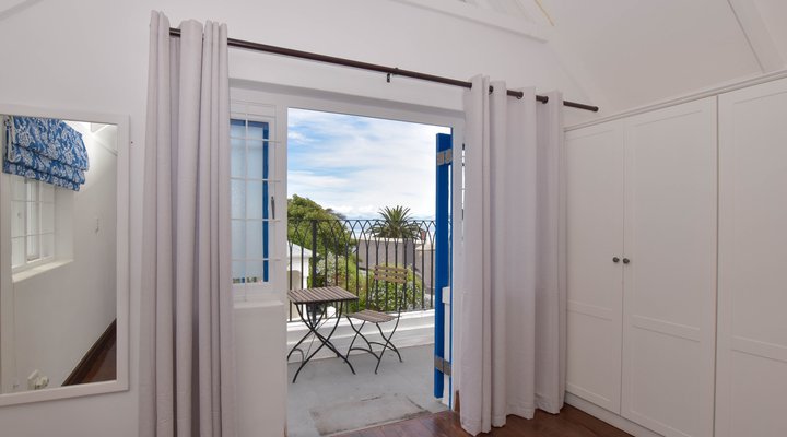 Charming Rosmead Cottage