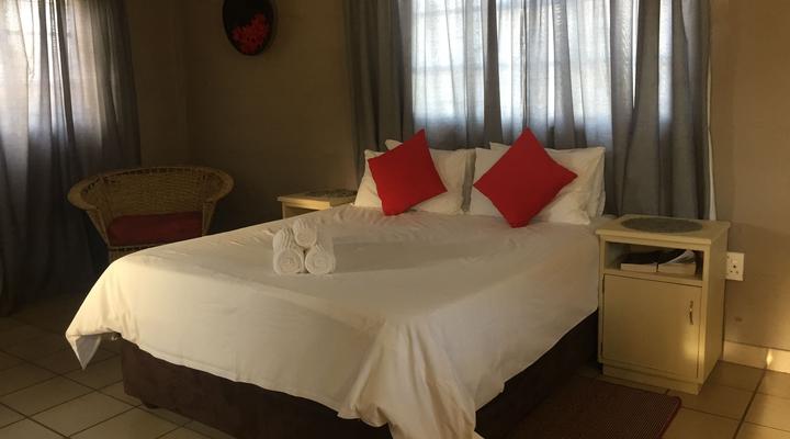 Ditlhapi Self Catering