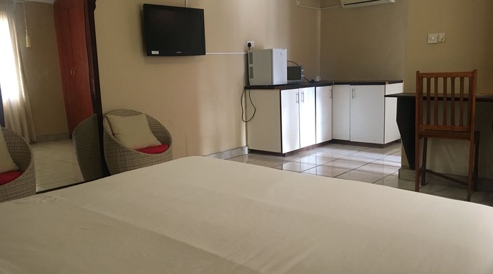 Luxury Wild Inn