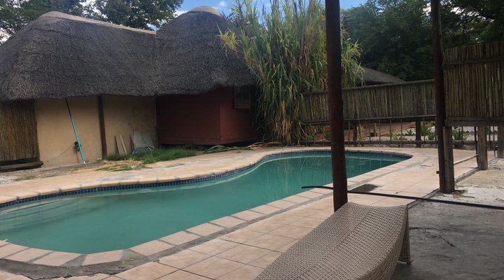 Luxury Wild Inn
