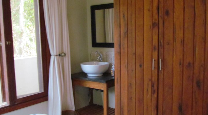 Nkumbe Bush Retreat Family Home