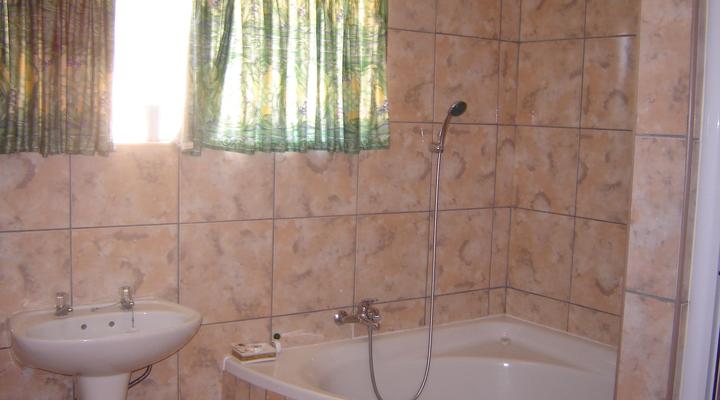 Ratanang Bed & Breakfast