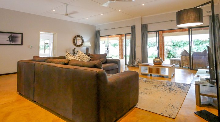 Spacious Cottage in Victoria Falls