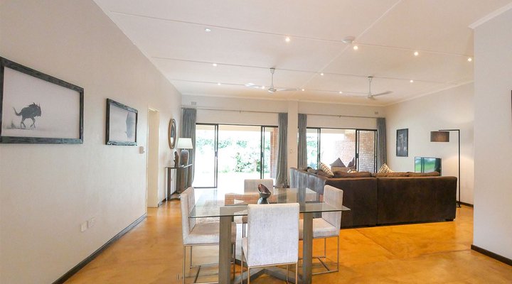 Spacious Cottage in Victoria Falls