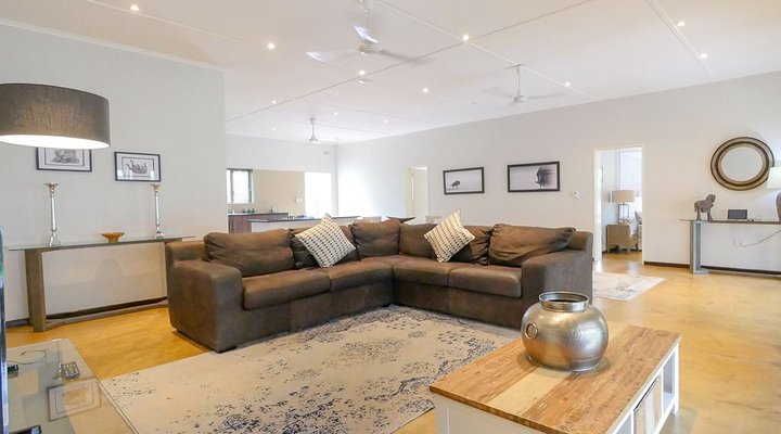 Spacious Cottage in Victoria Falls