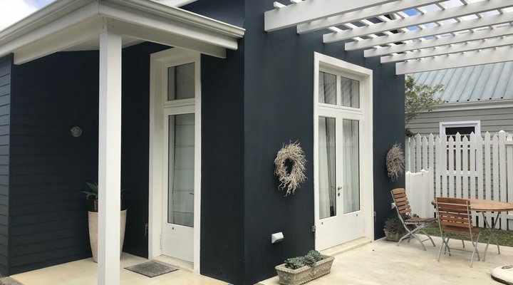 Leeward Cottage 